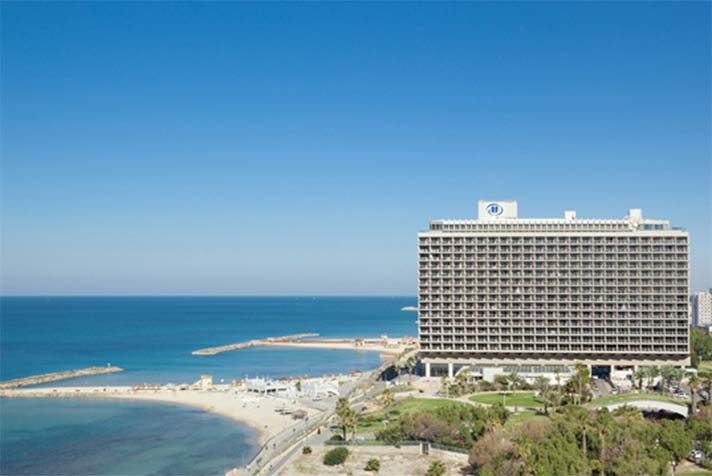 Вид из окна Hilton Tel Aviv 